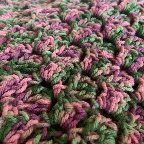 Crocheted Throw - Pink/Purple/Green NWOT - Picture 2 of 4